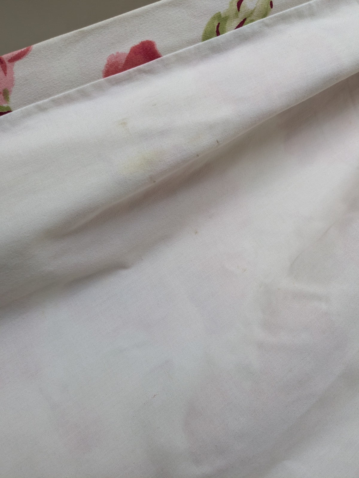 Laura Ashley Single Curtain W88 x L71 in / 226 x 182cm Bright Red Floral Lined