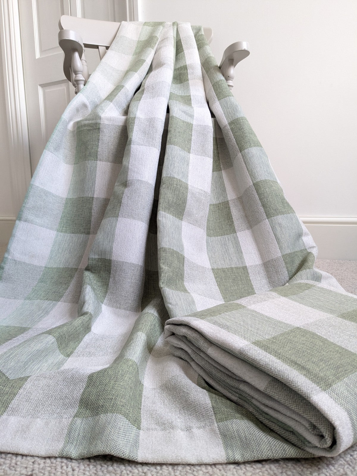 Dunelm Curtains W117 x W183 cm Green Check Jumbo Gingham Chenille Eyelet 