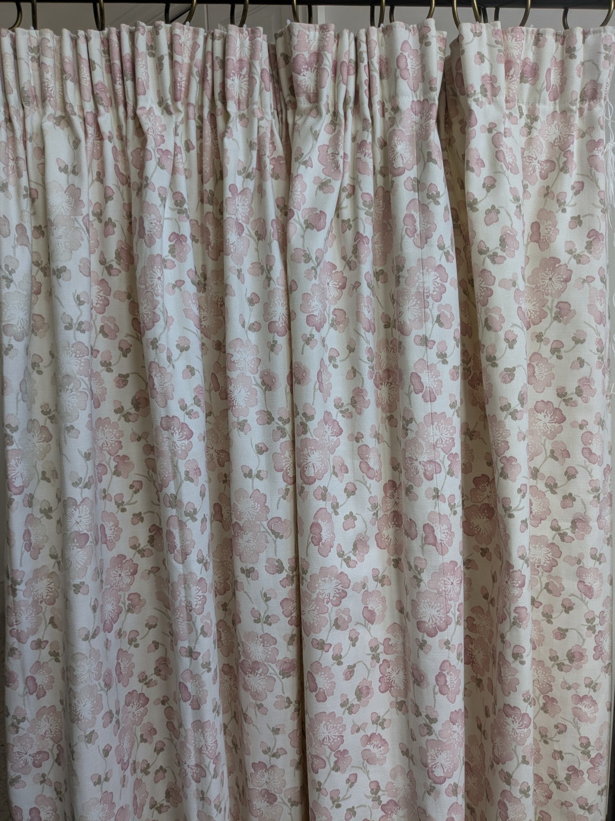Blendworth Fabric Single Curtain D48 x W70in Pink Blossom Pencil Pleat Cottage