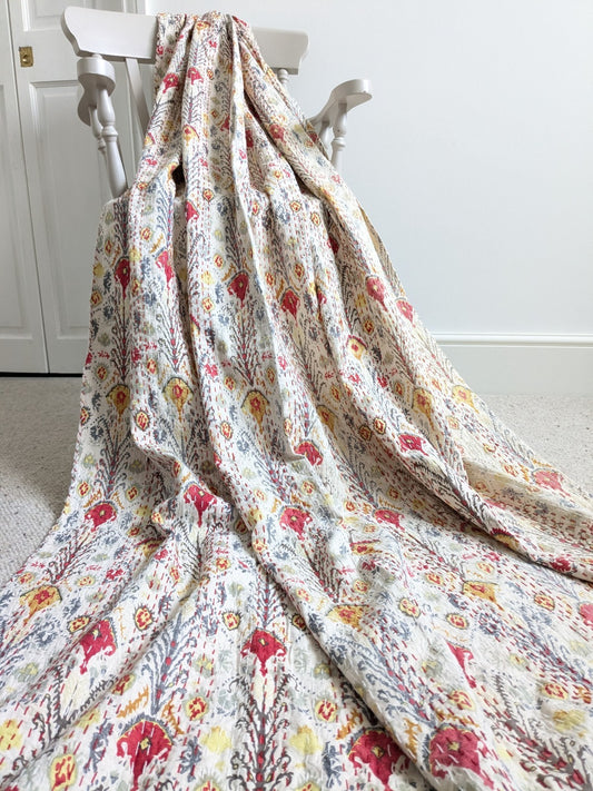 Single Door Curtain Quilted Kantha Throw Pencil W134 x 206 cm Red Yellow READ D.