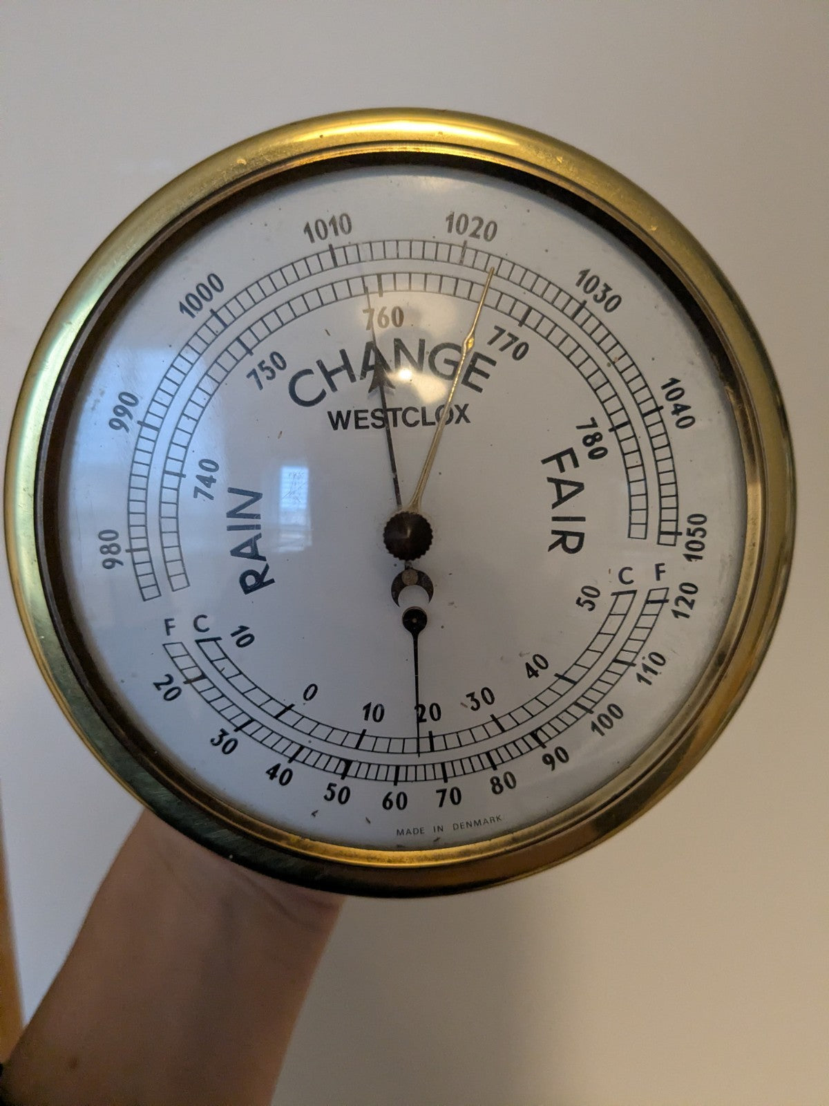 Westclox Wall Mounted Barometer Thermometer Home Weather Brass 6 x 2 in 