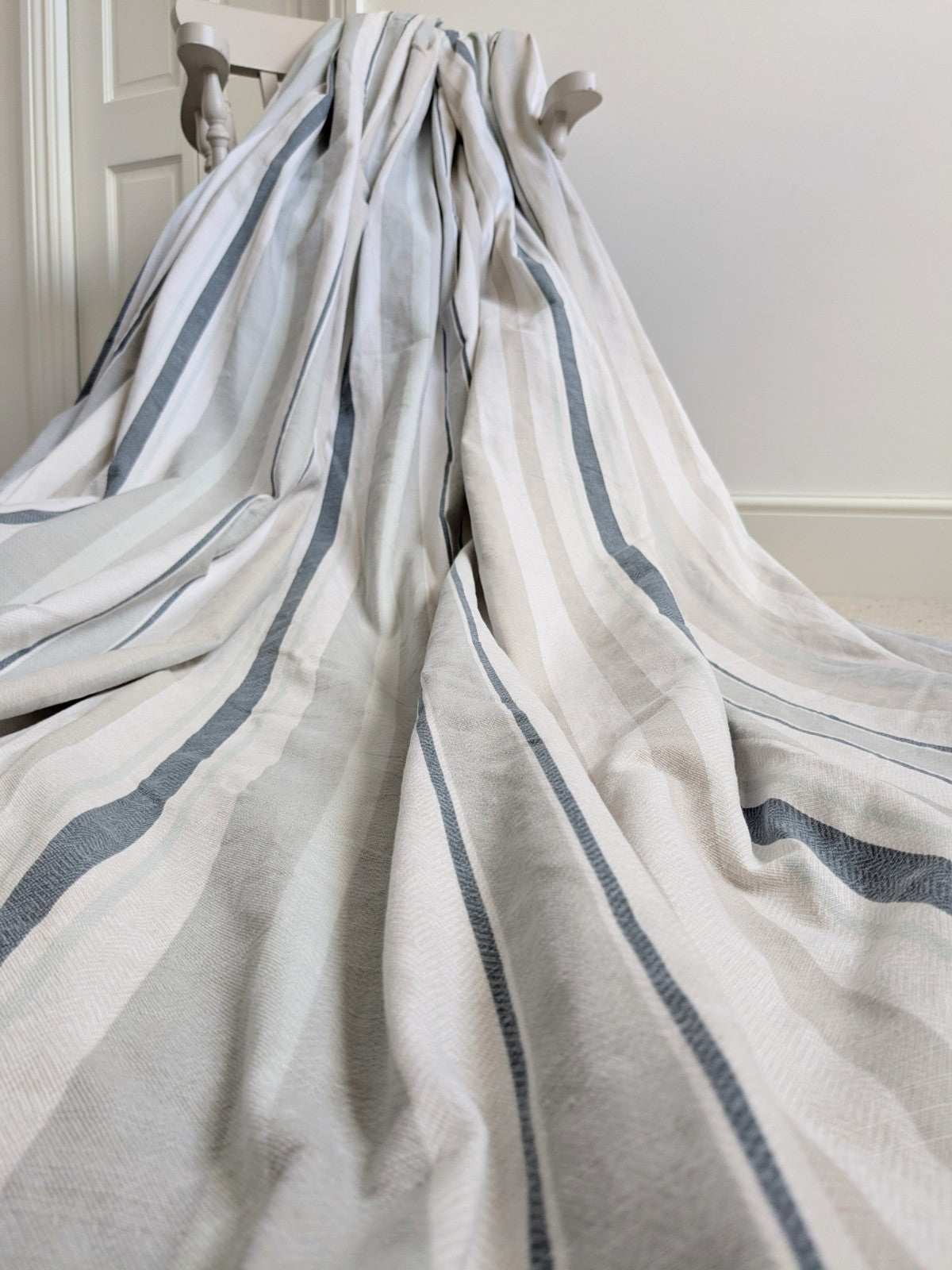 Laura Ashley Curtains W220 x L220 cm Striped Lined Pencil Pleat READ DESCRIPTION