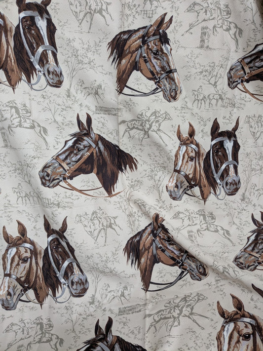 Horse Fabric Remnant 80% Cotton 20% Polyester 325 x 115 cm Pony Equestrian 