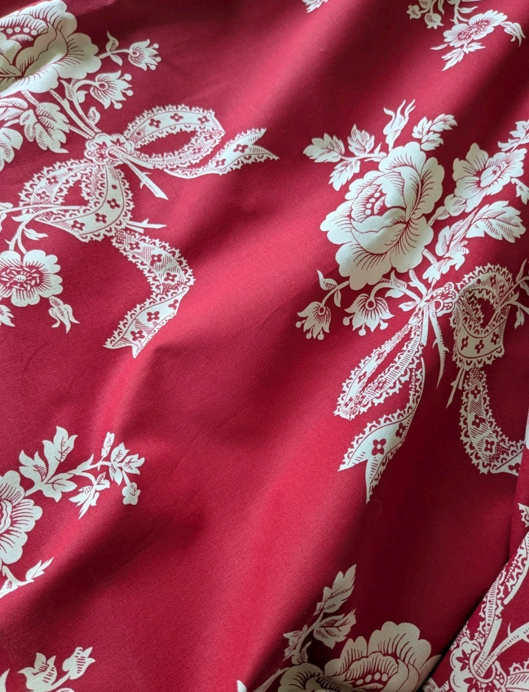 Vintage Laura Ashley Fabric Cherry Red Roses and Ribbons 8 x 1.35 m 2004