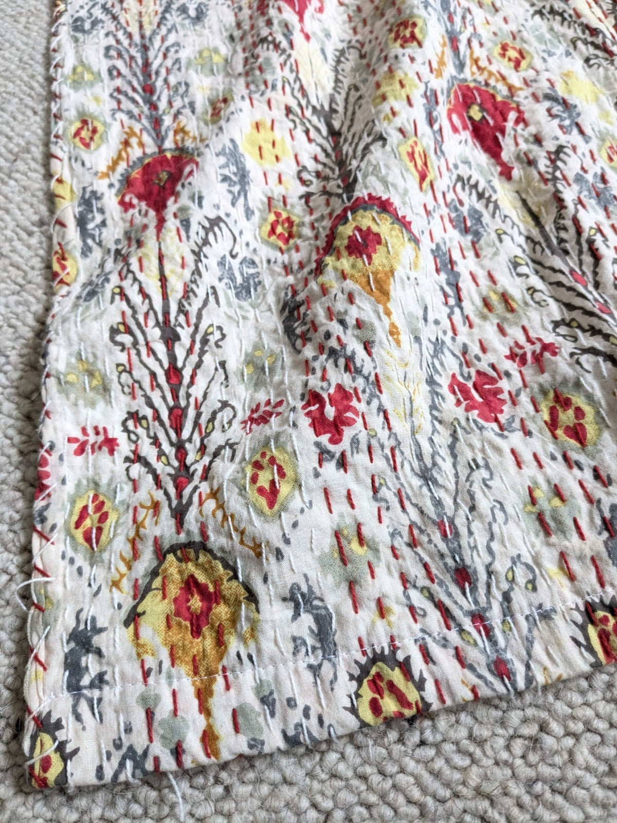 Single Door Curtain Quilted Kantha Throw Pencil W134 x 206 cm Red Yellow READ D.