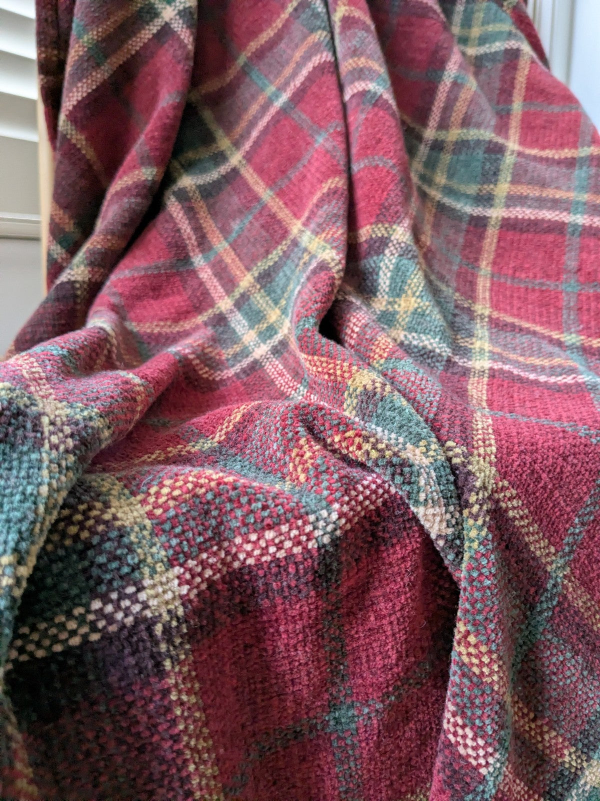 Laura Ashley Blanket 200 x 150cm Chenille Red Plaid Tartan Throw 