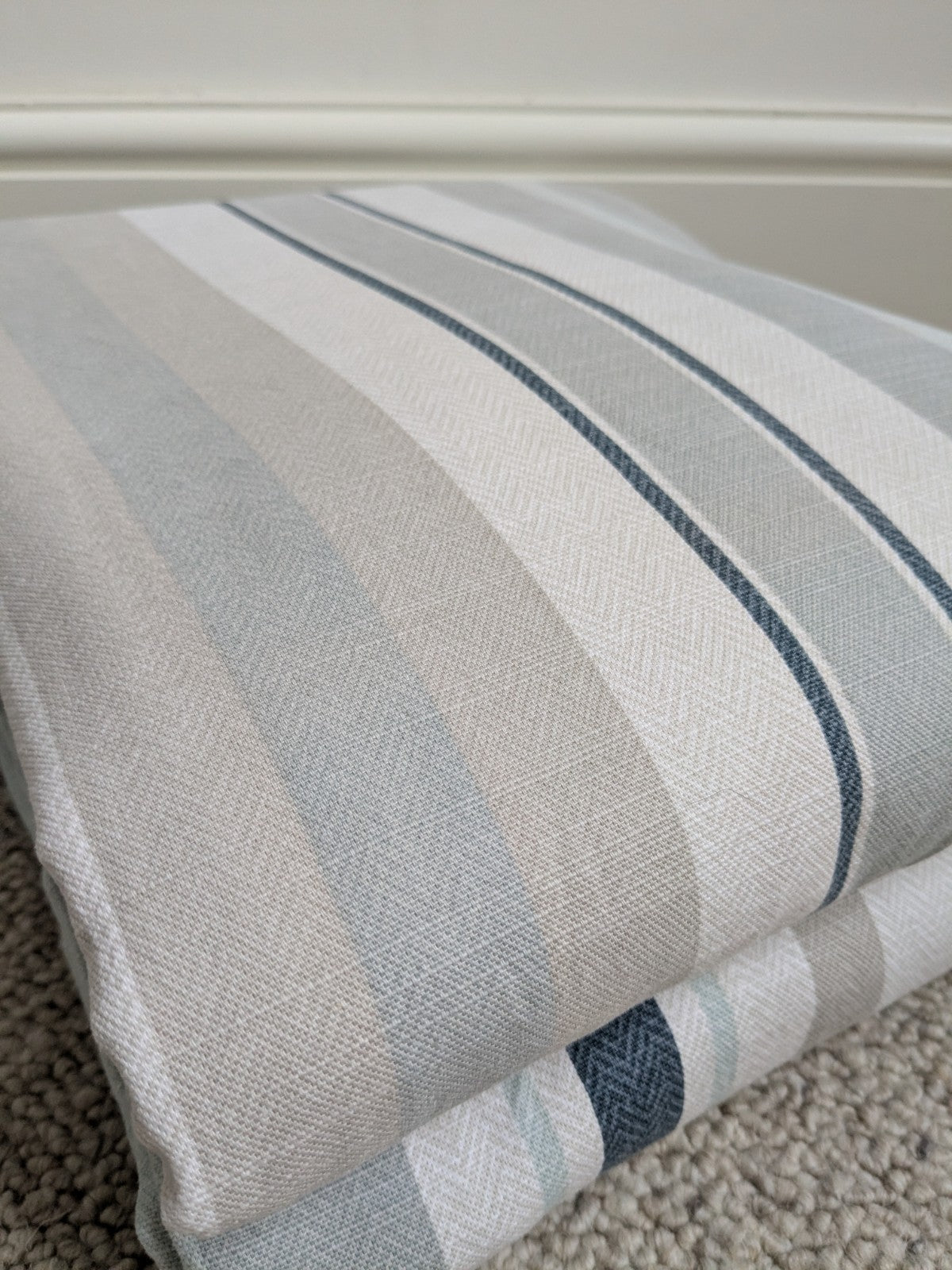 Laura Ashley Curtains W220 x L220 cm Striped Lined Pencil Pleat READ DESCRIPTION