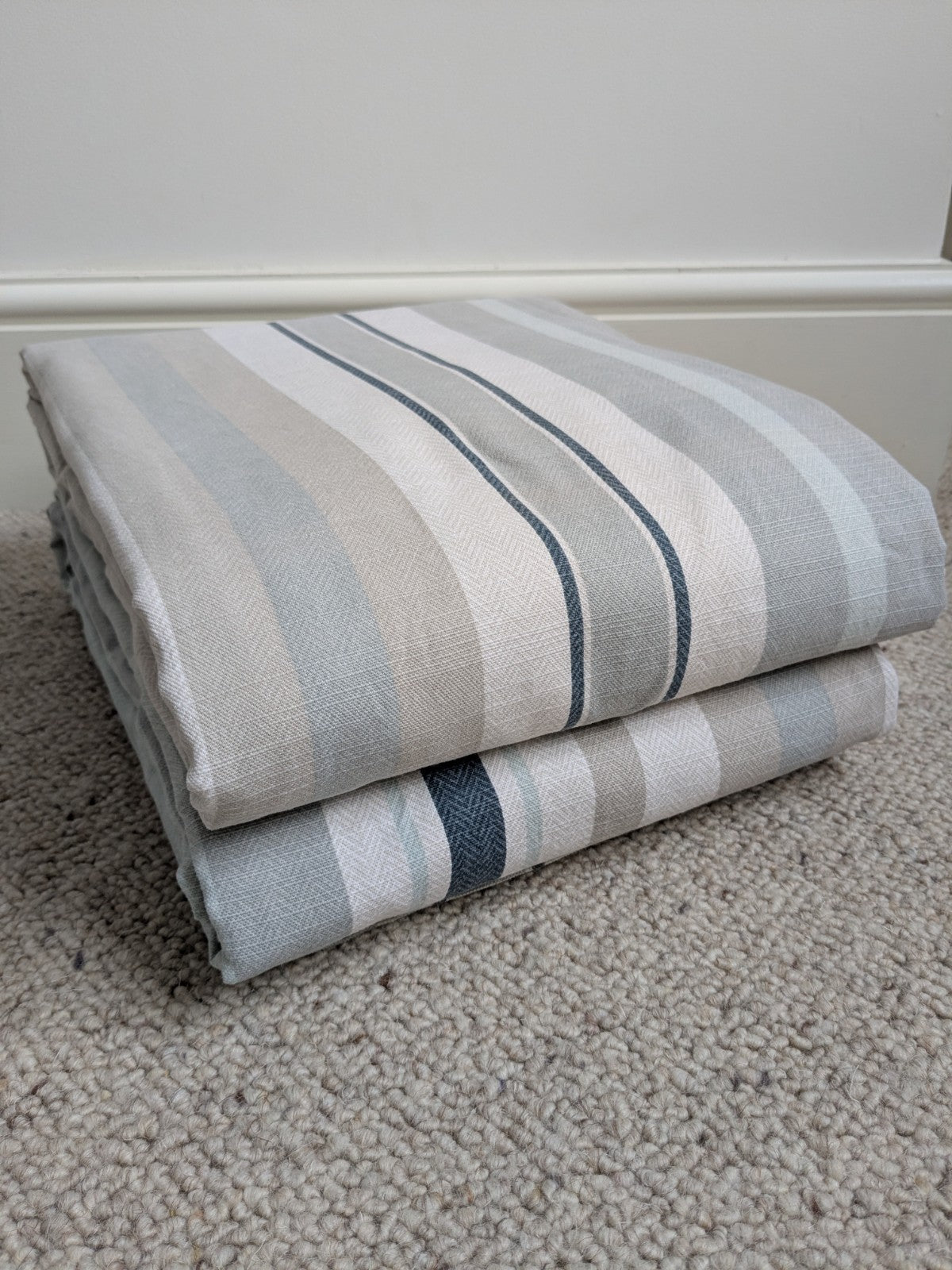 Laura Ashley Curtains W220 x L220 cm Striped Lined Pencil Pleat READ DESCRIPTION