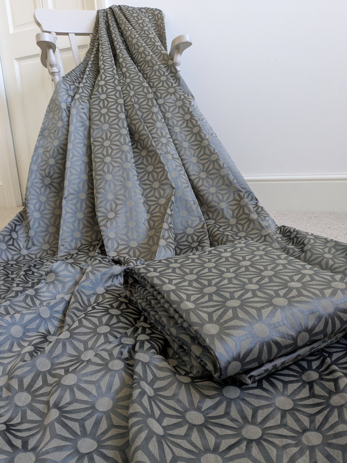 John Lewis Lined Eyelet Curtains Grey Geometric Heavy Long W220 x L220cm READ DE