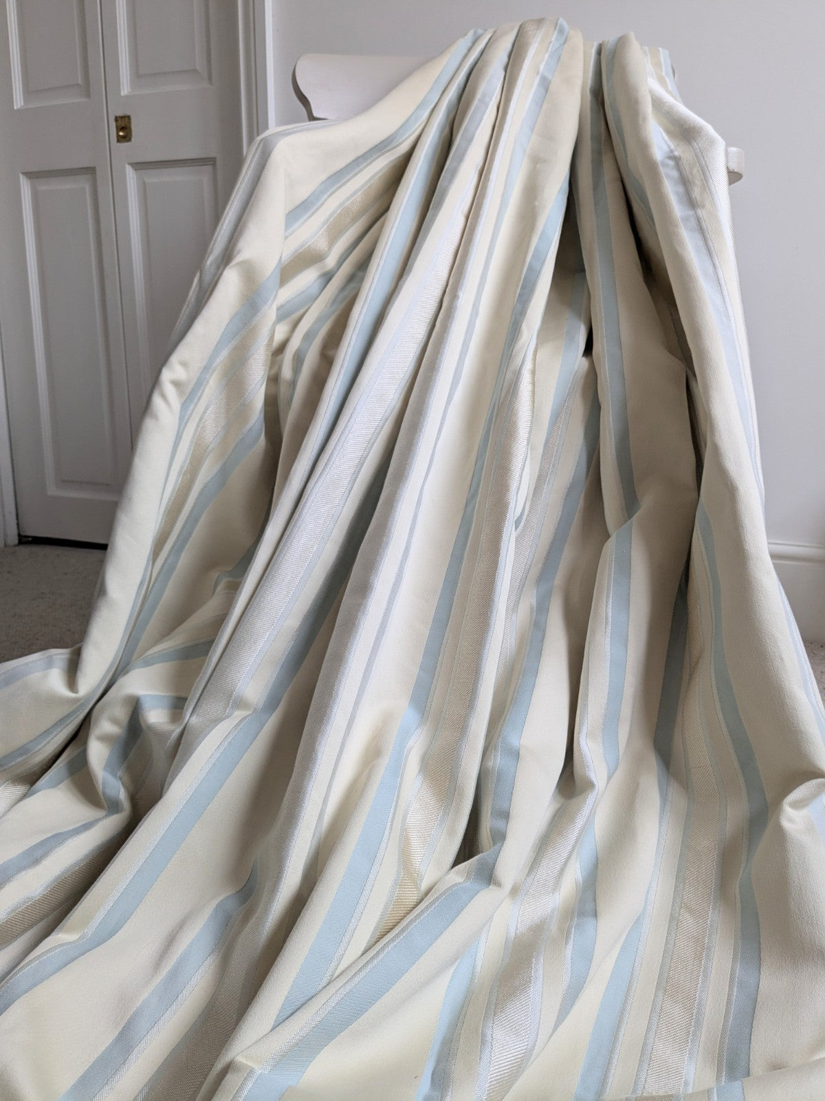 Laura Ashley Single Door Curtain Stripe W32 x D84" Pinch Pleat MTM Interlined