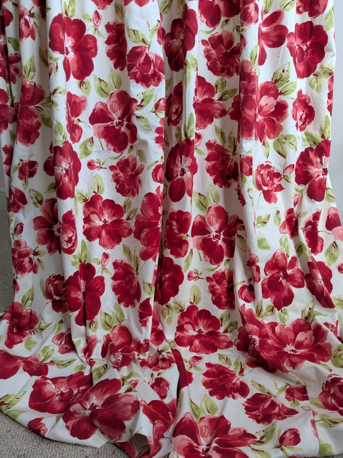 Laura Ashley Single Curtain W88 x L71 in / 226 x 182cm Bright Red Floral Lined